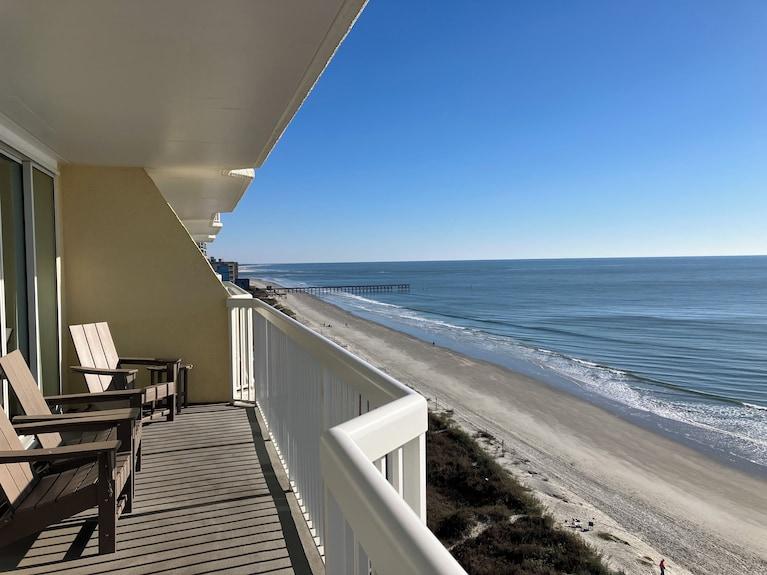 Oceanfront 2-Bedroom Condo with Balcony Views